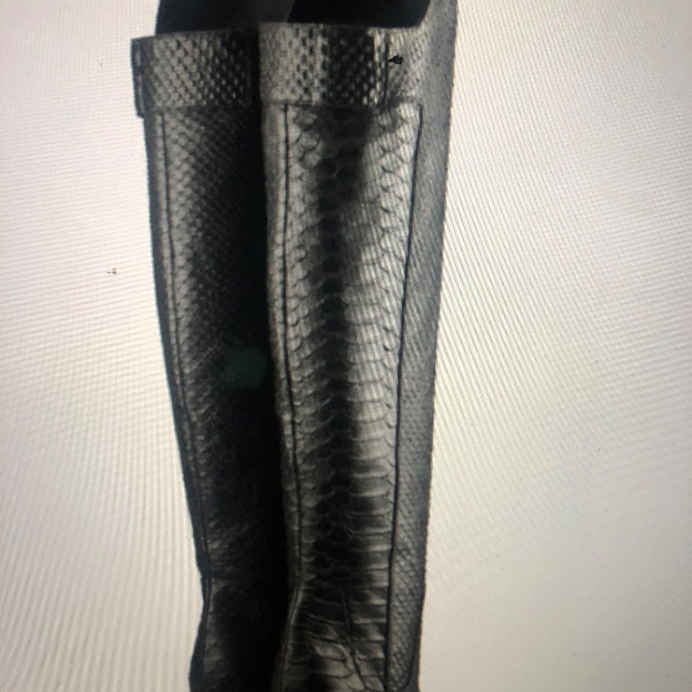 Vince Dempsey Genuine Leather Boots